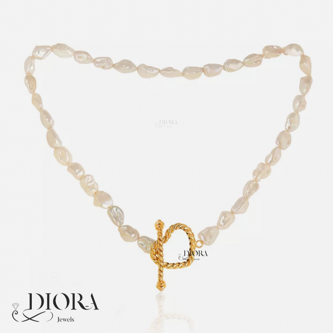 Romance Baroque Gold Necklace