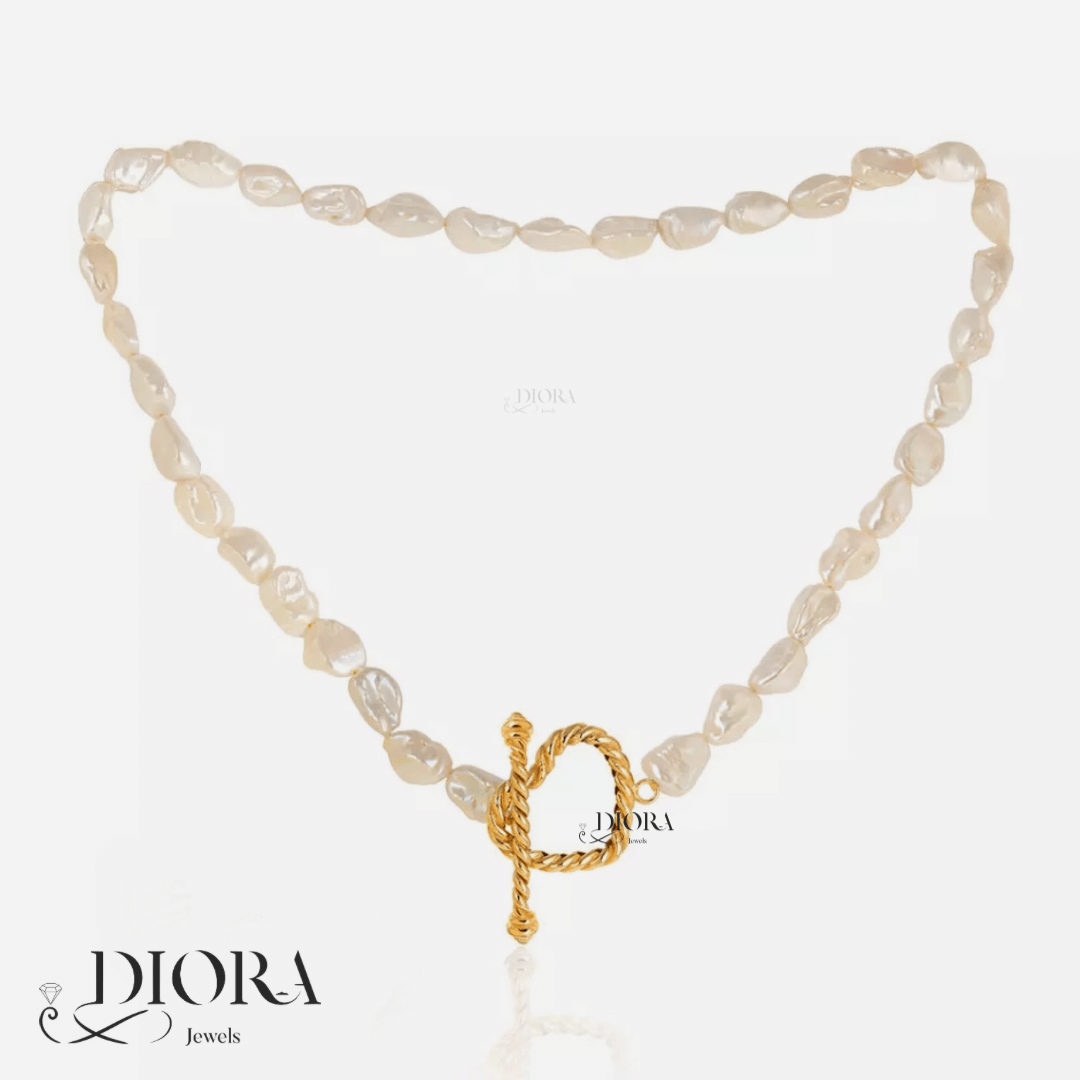 Romance Baroque Gold Necklace