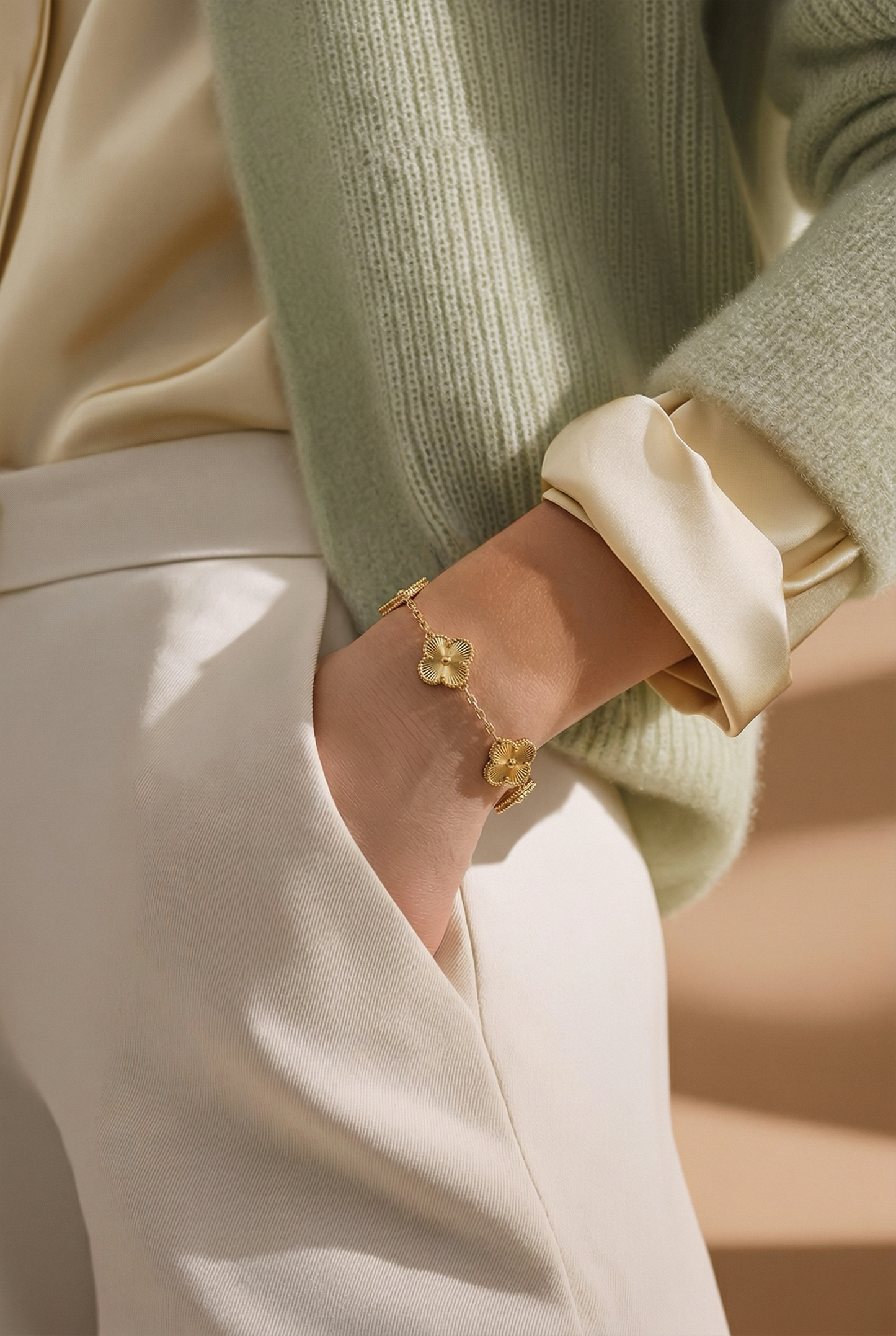 18k Vintage Gold Bracelet- 4 Motifs