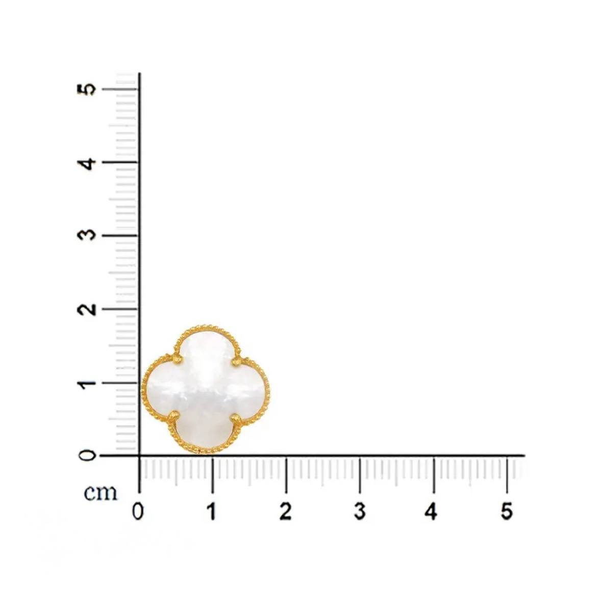 Flower Design Gold Earrings