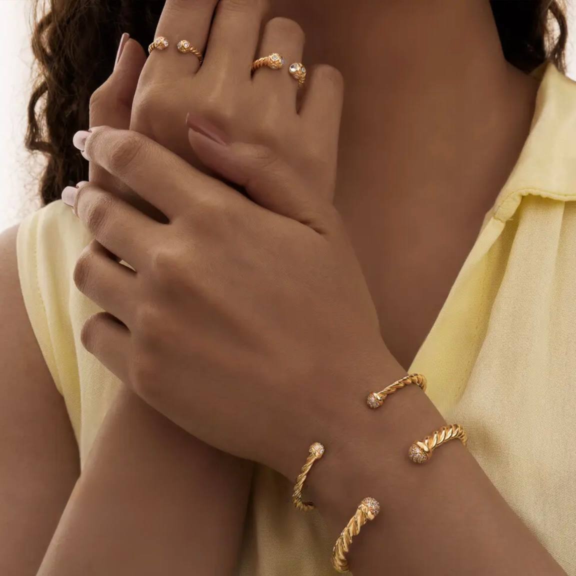 Gold Twisted Rope Bangle