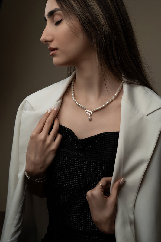 Jasmine Pearl Gold Necklace