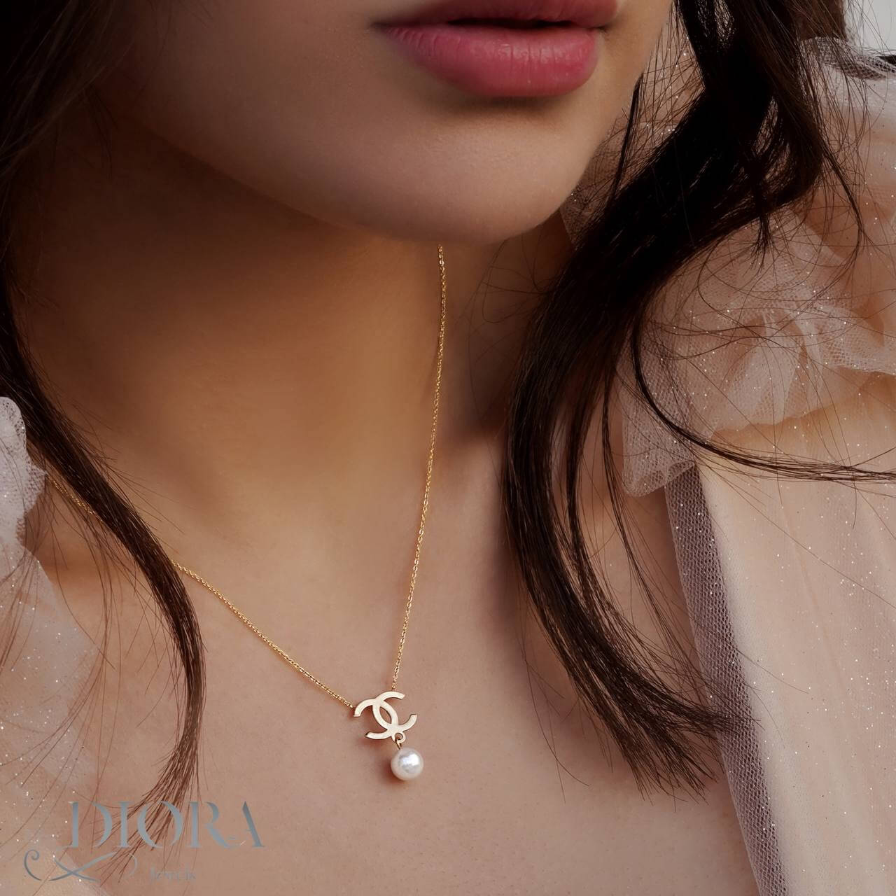 Gold Minimal Necklace