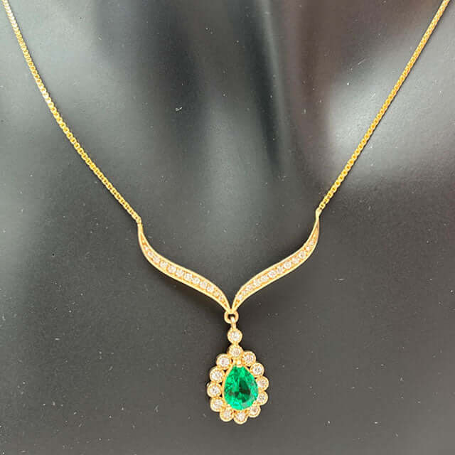TearDrop Emerald Necklace
