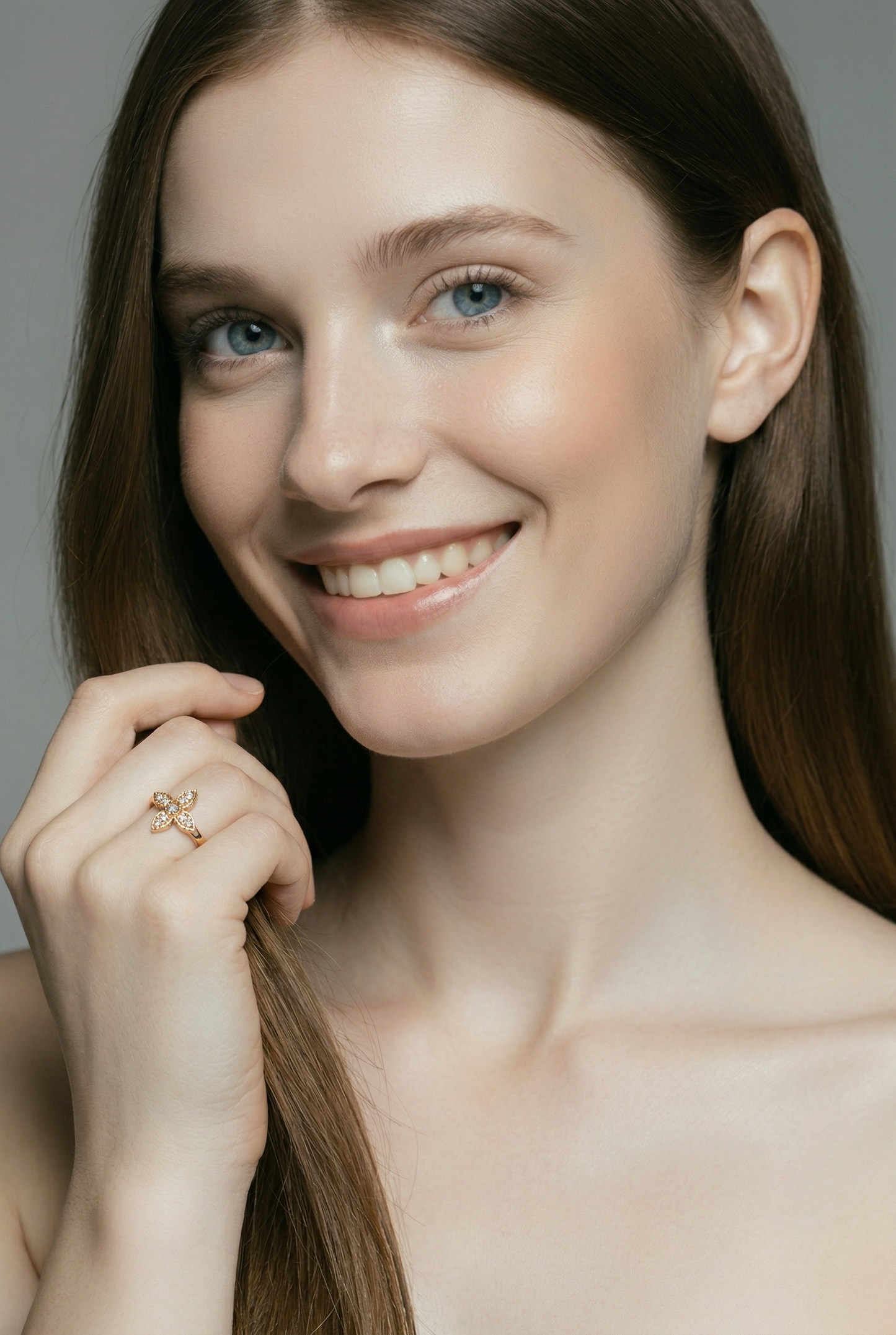 Gold LV Design Ring