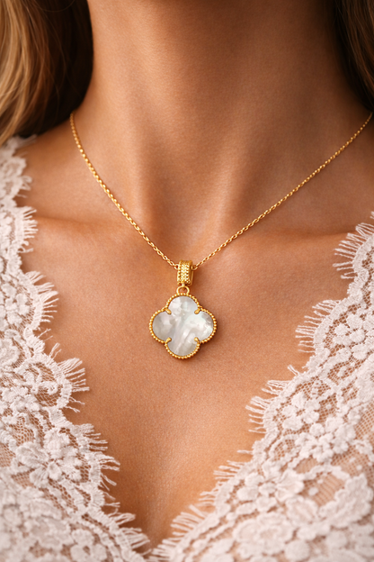 Mother of Pearl Alhambra Flower