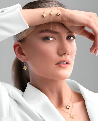Yellow Gold Flower Necklace