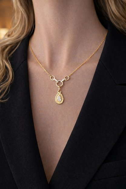 Rubi Diamond shape Gold Necklace