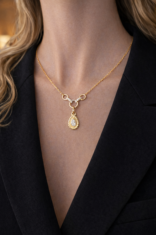Rubi Diamond shape Gold Necklace