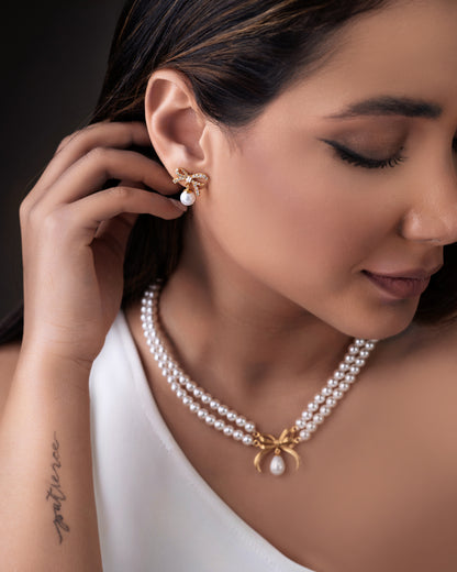 Bow Tie and Pearls Gold Necklace -Code 0202