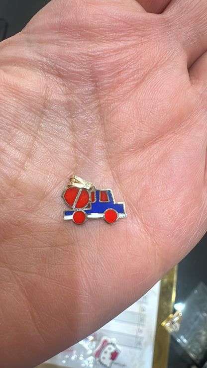 Boy Car Gold Pendant