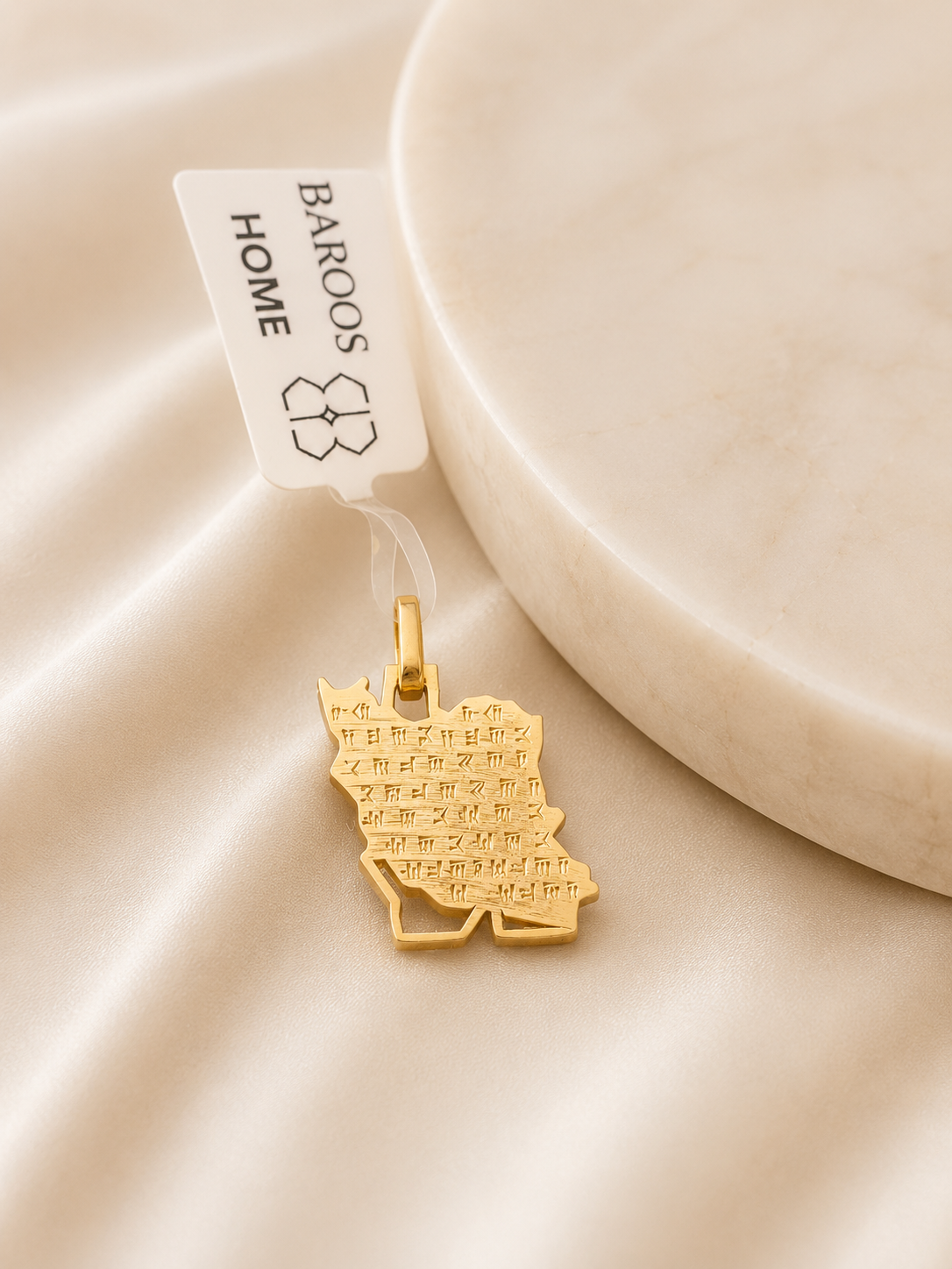 Golden Persia Pendant