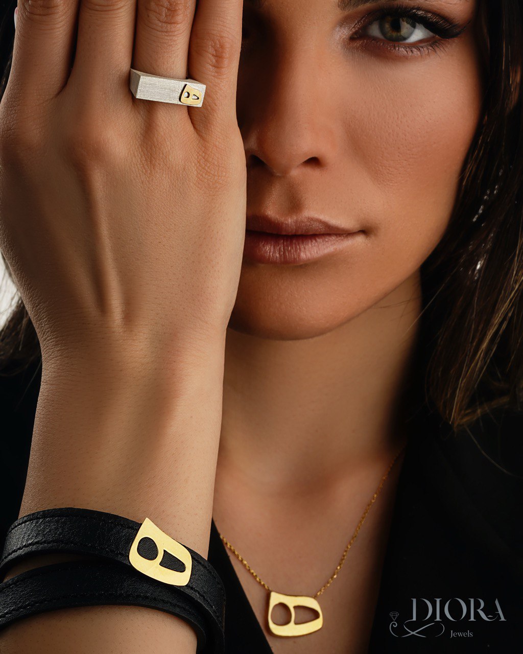 Gold Necklace - Hich