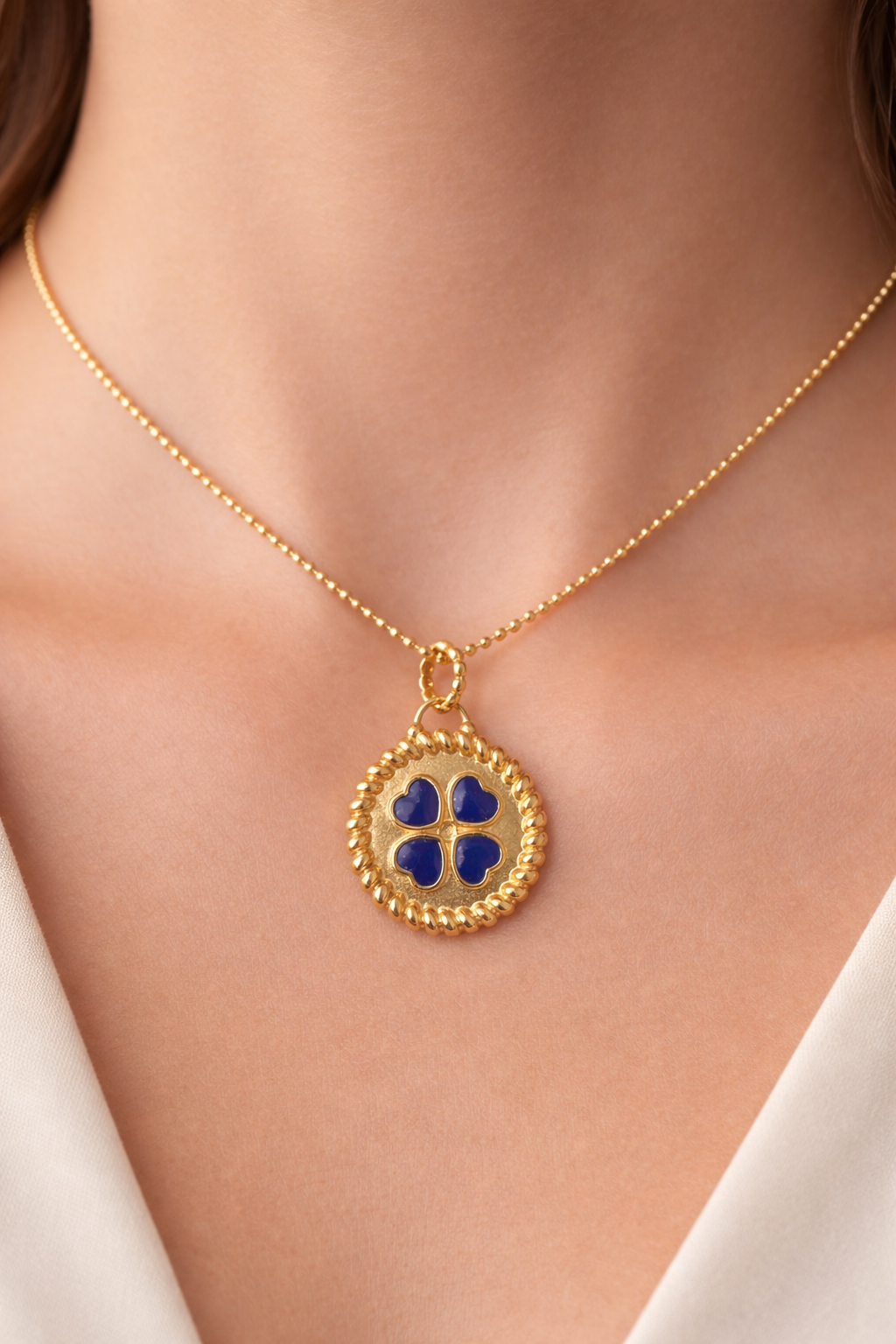 18K Alhambra Blue Pendant