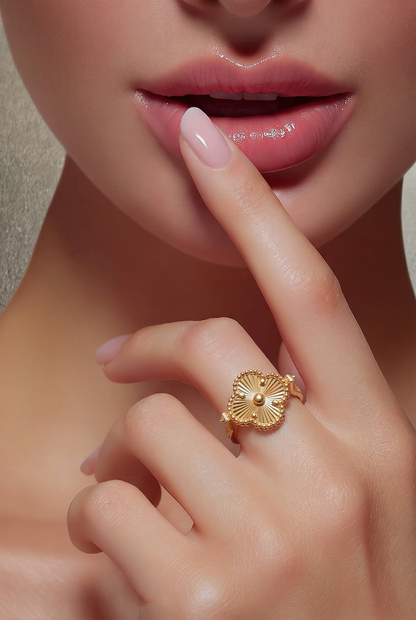 Clover Gold Alhambra Ring
