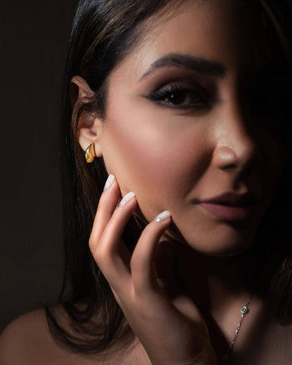 18K Gold Teardrop Earrings