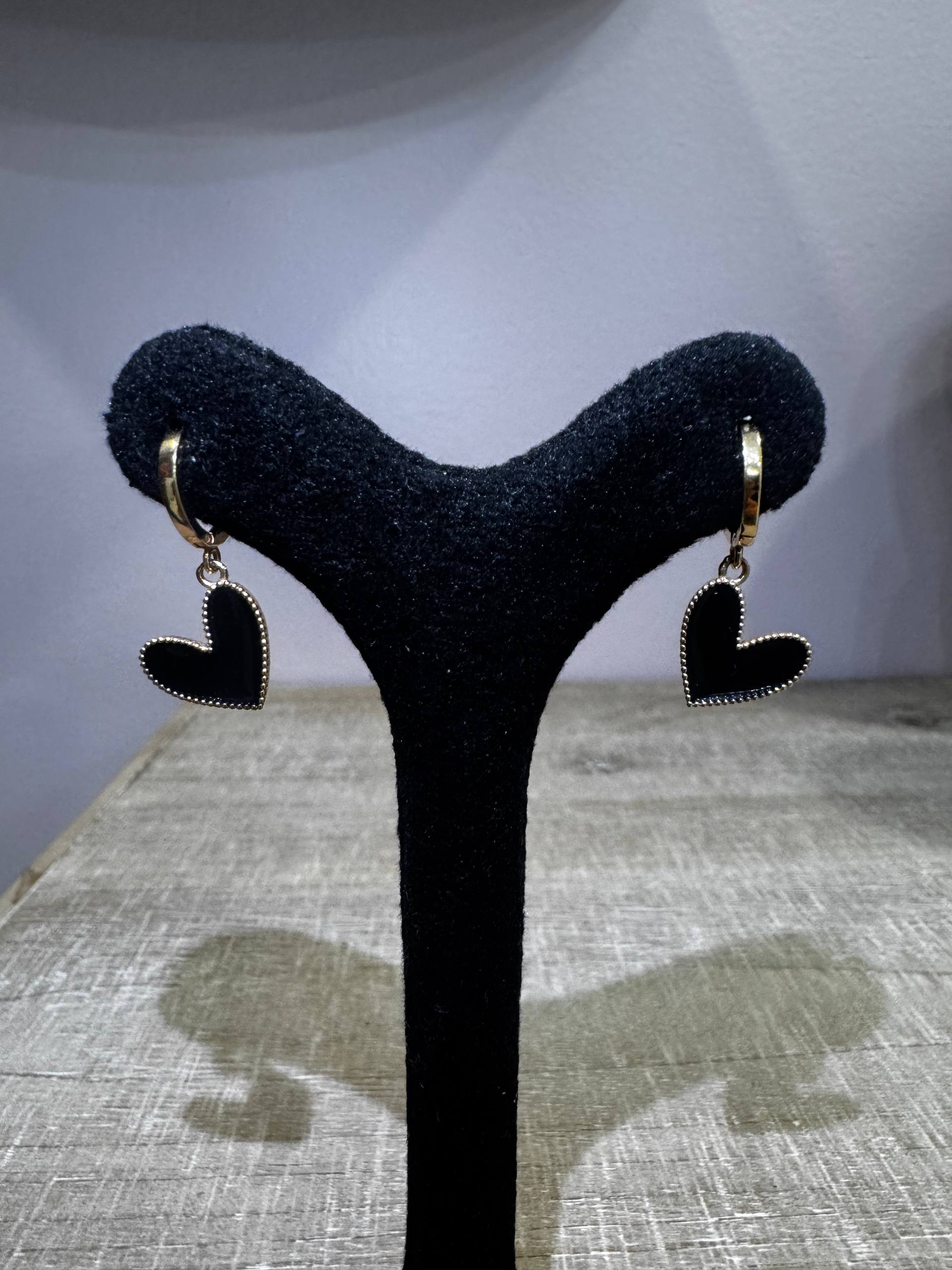 18K Black Heart Enamel Drop Earrings