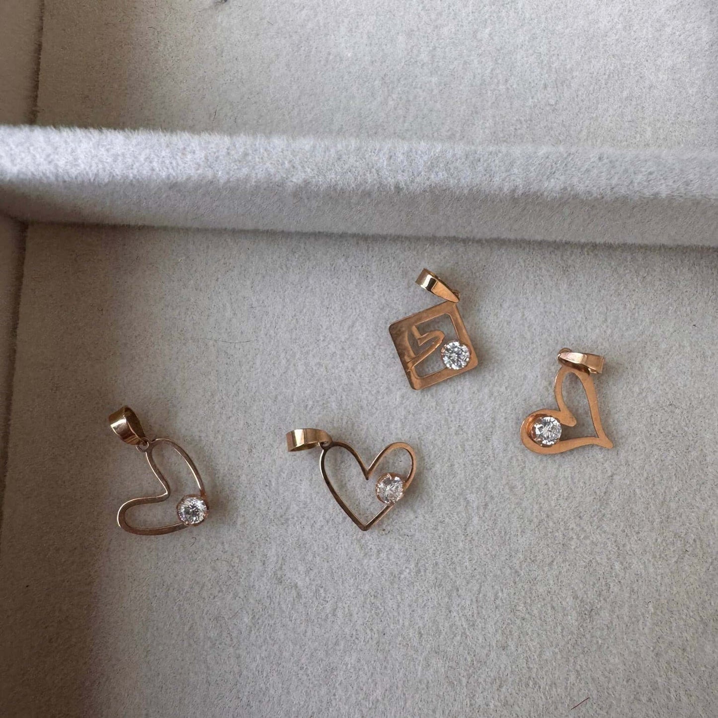 18K Heart Diamond Gold Pendant