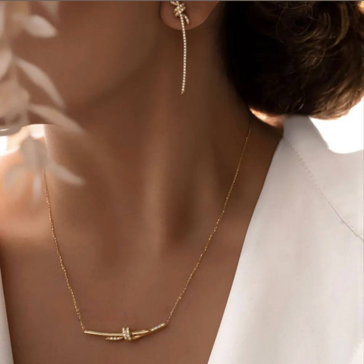 Gold Knot Pendant Necklace
