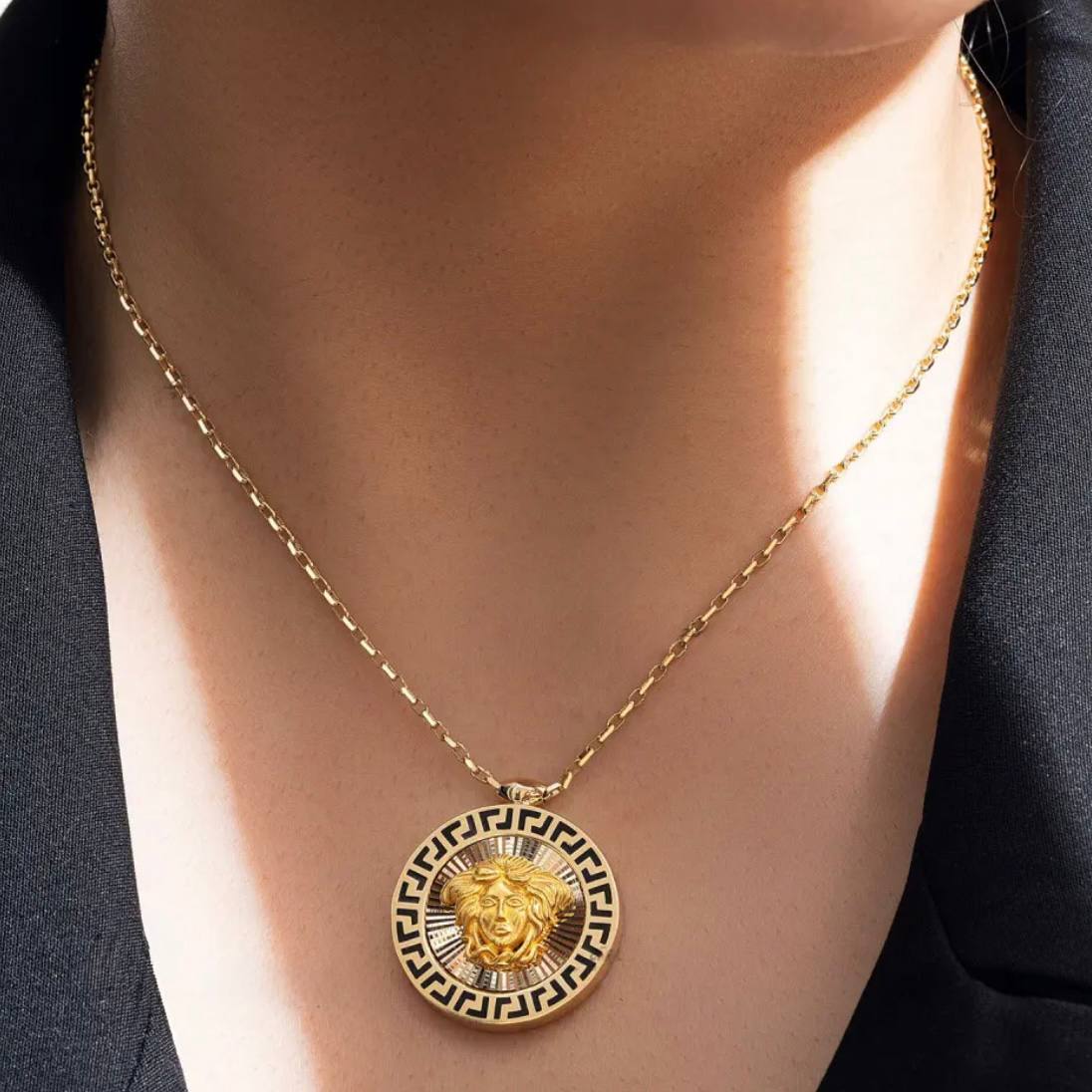 Gold Medusa Round Pendant Necklace