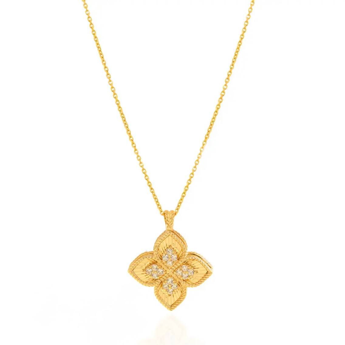 Luxury Gold Flower Pendant