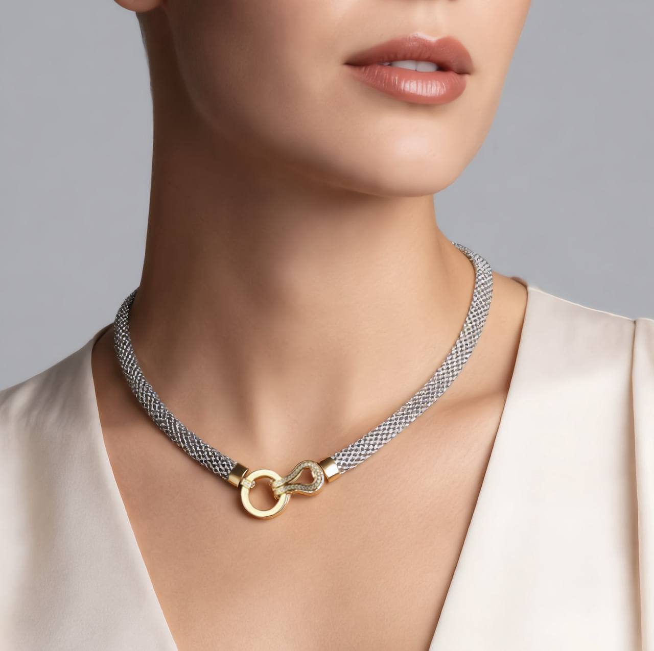 Jessica Mesh Chain Necklace