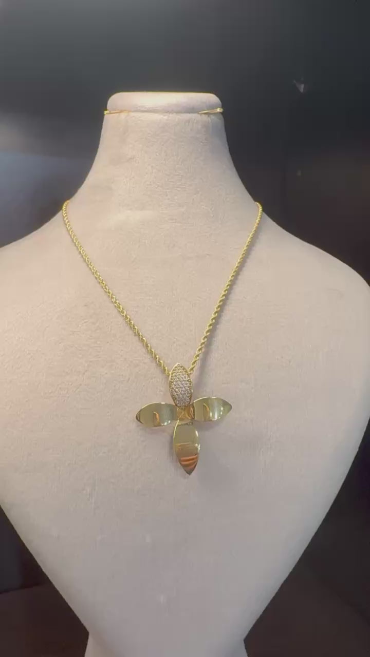 18K Bloom Petal Gold Necklace