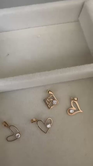 18K Heart Diamond Gold Pendant